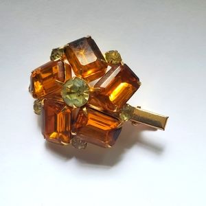 Vintage Jewelry Hair Clips